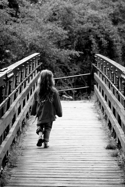 Bridge girl. Photo by Scott Liddell.